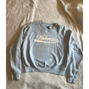 H&M Divided Cropped Baby Blue Valencia Graphic Sweatshirt Juniors Size Large